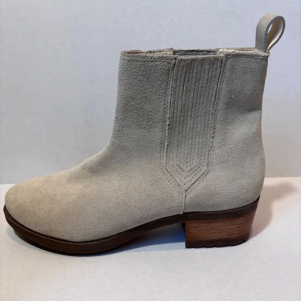 Matisse Women's Lily Taupe Suede Ankle‎ Boots Block Heel Western Style 9M